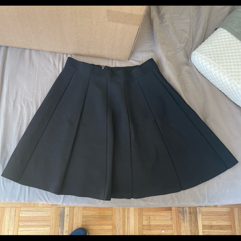 Parker Women's Zoey Knit Flared Skirt. Size M. Great condition